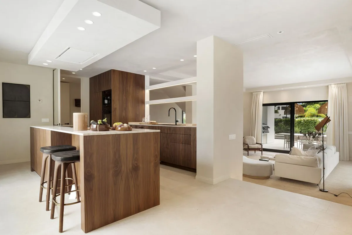 e2a1faee-dd0a-4e70-8153-85d0695ec0f7