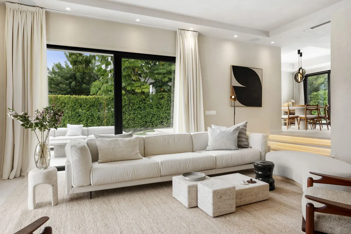 f2d147bf-ed5b-4813-ab0d-897ef1258665