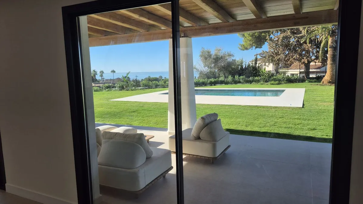 b74ddc6e-cc7c-417a-878e-22de2ad3adf8