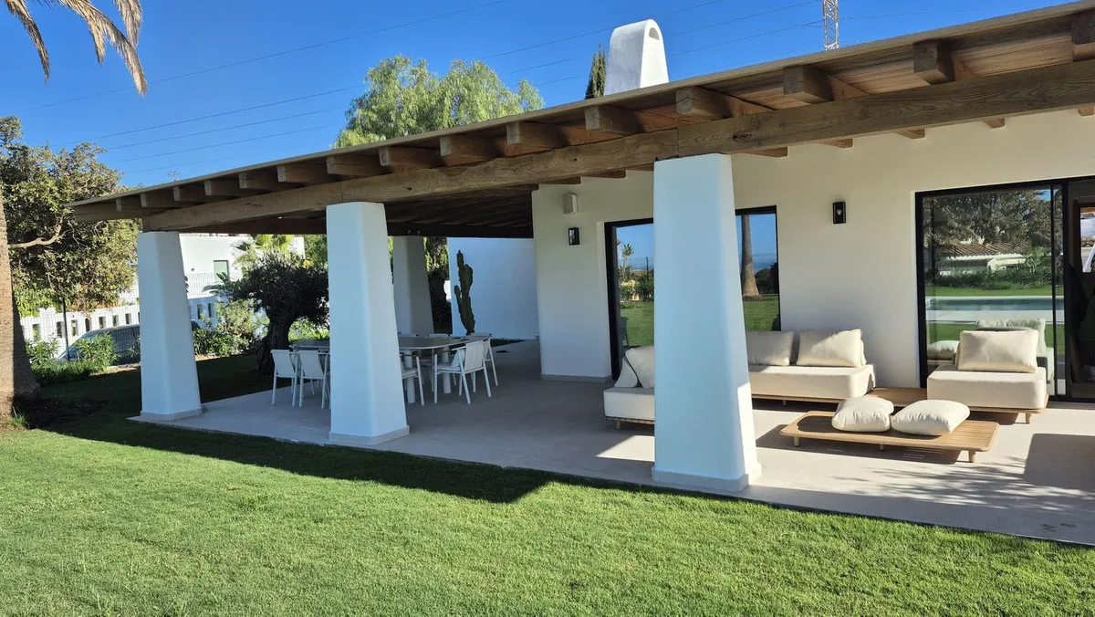 c6cbaedd-0b15-4e9a-bd74-082346152697