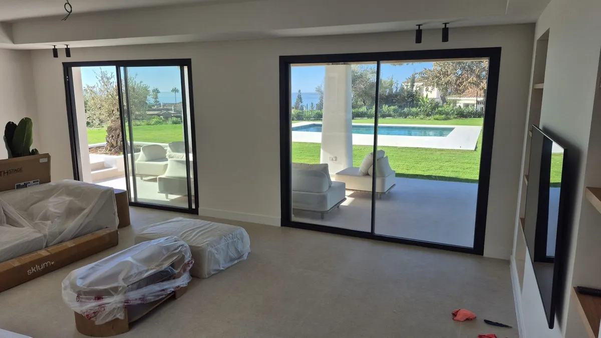 e29d6da4-d27c-4964-a54e-f94be679ba81