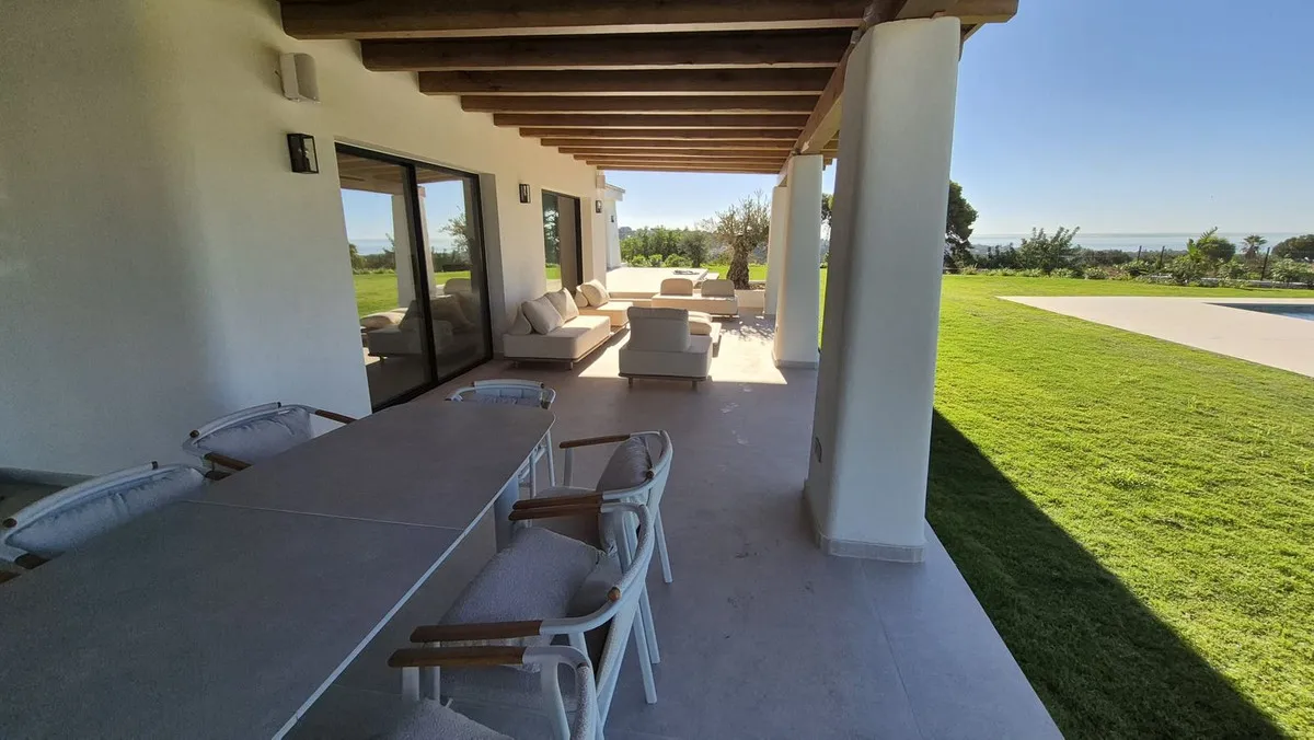 e58e2163-6c21-4466-a29c-93aca68237f5