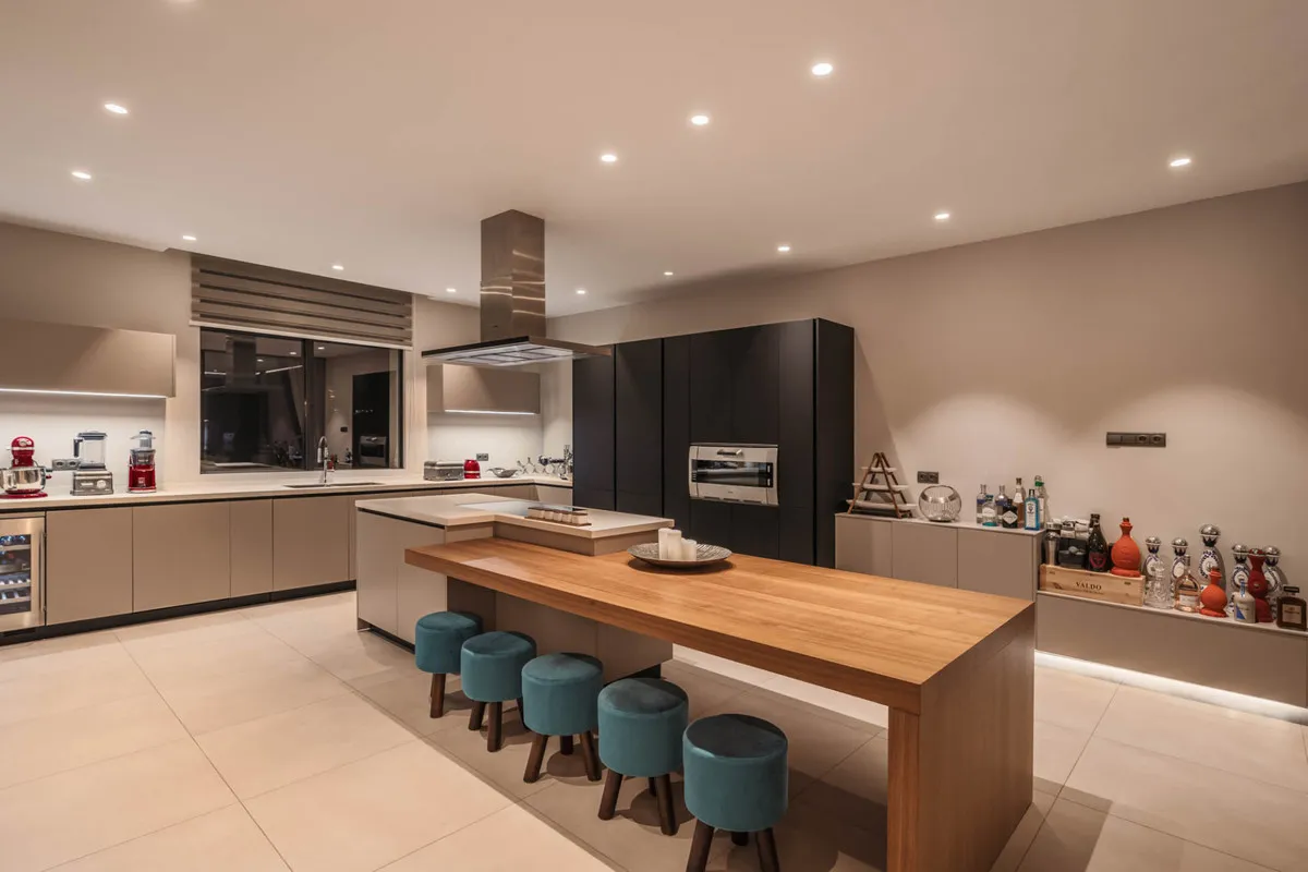 785f70f1-7434-403c-a1f7-d5d1f44af440