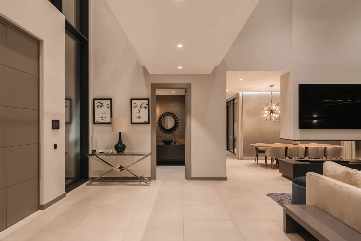 e265d2b3-9784-418f-957c-5e6b75825af1