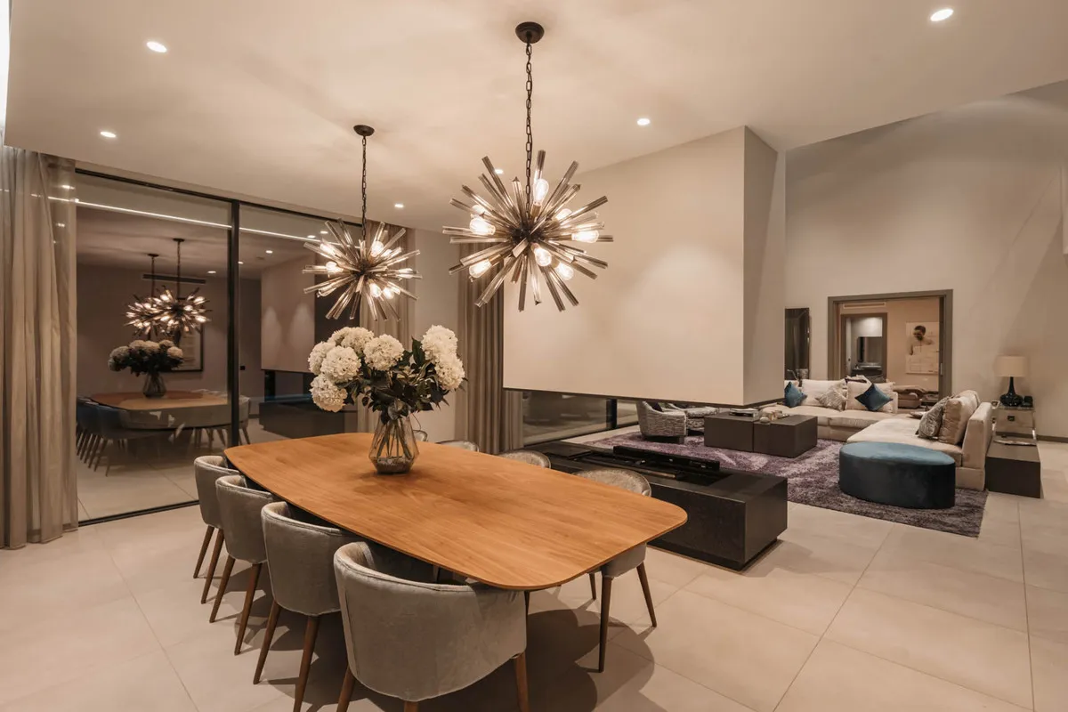 e761f4ce-45e8-40d4-bde5-6070f69eafe9