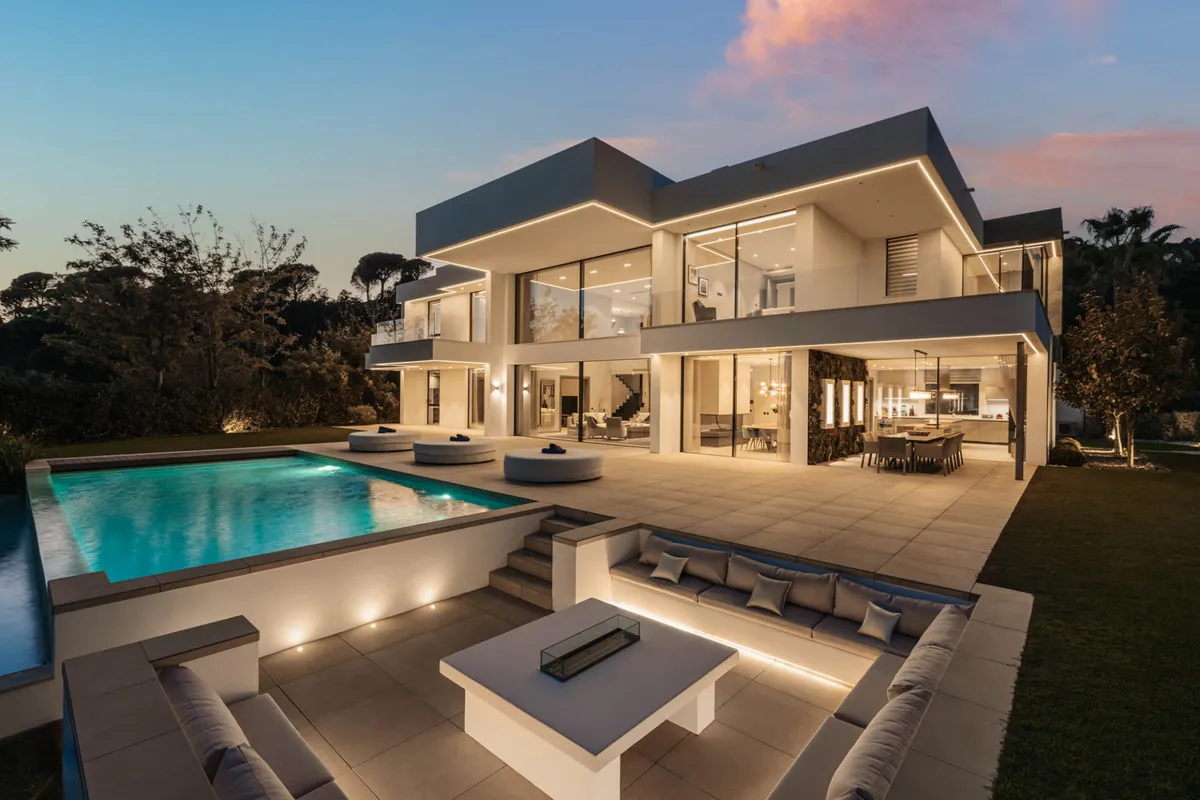 eabc3709-ffd0-43ea-aa76-037416f276ac