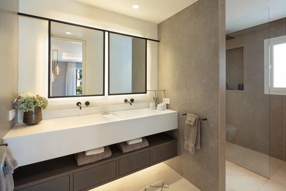 511f1d34-f350-4edd-beaf-bca4662d8274