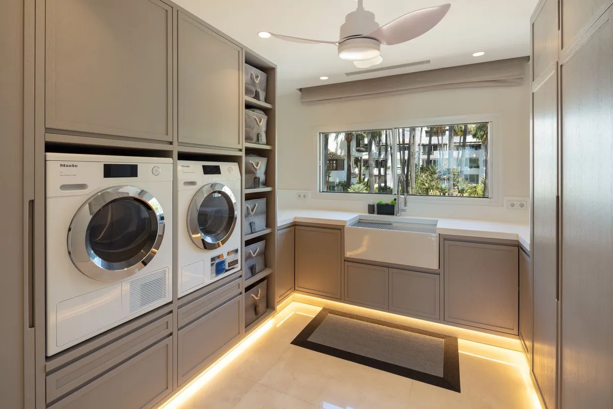 7d9760b3-b059-4c30-b6d2-7b92a9bdabb6