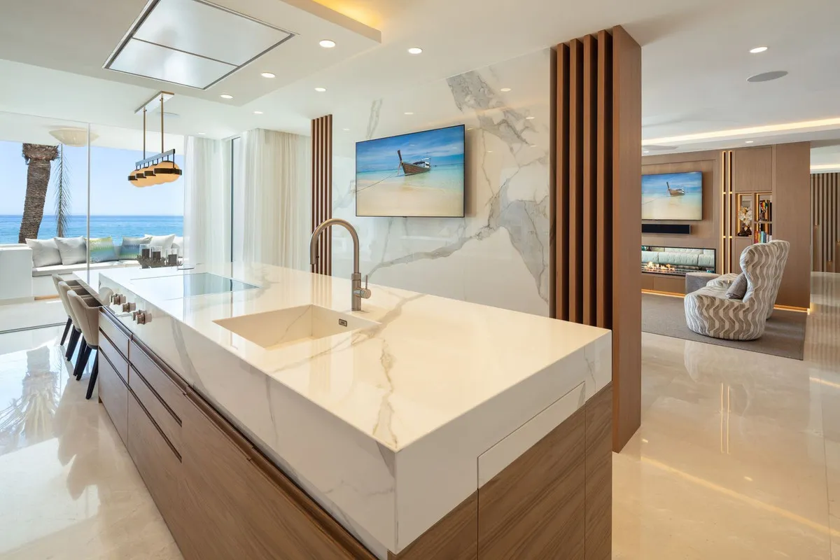 ed4f7b46-dd95-4932-a577-4e8461b26791