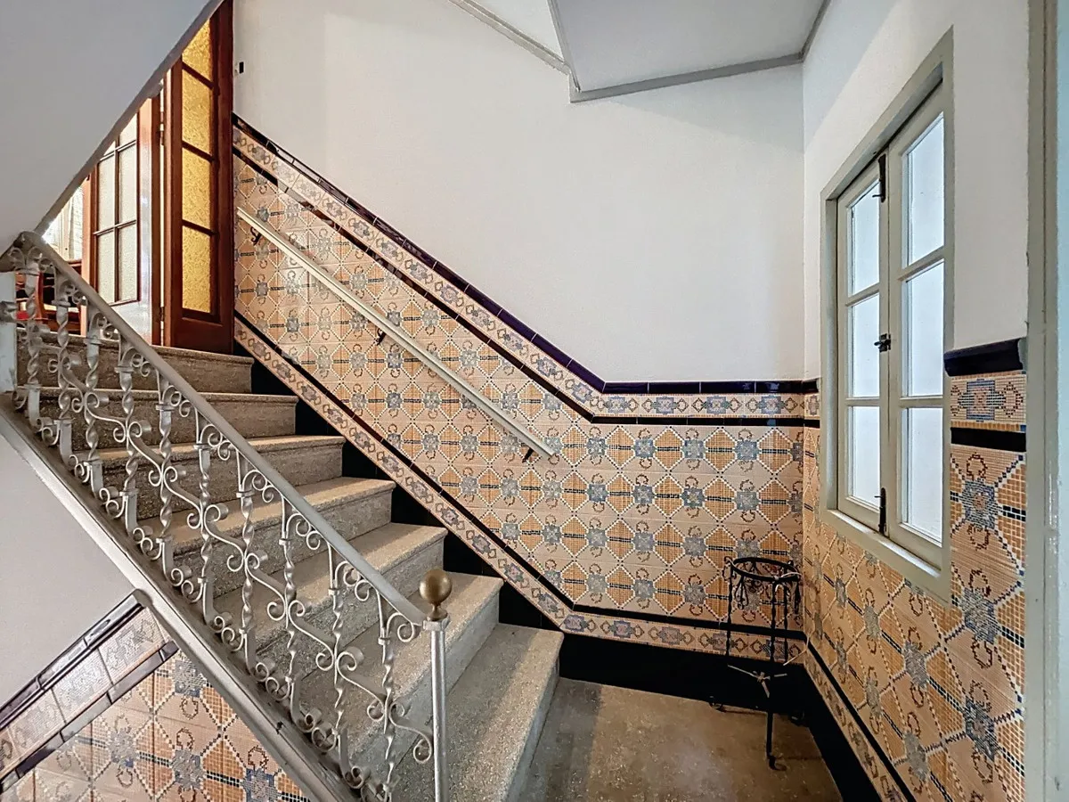 2ca445ec-0aef-4477-8872-df320b65b819