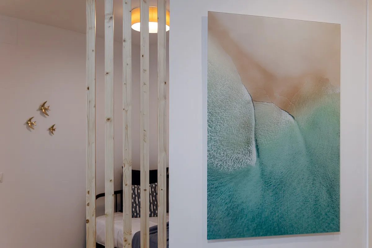 09bffb76-a8dd-4c68-92fd-ea3e5fd03933