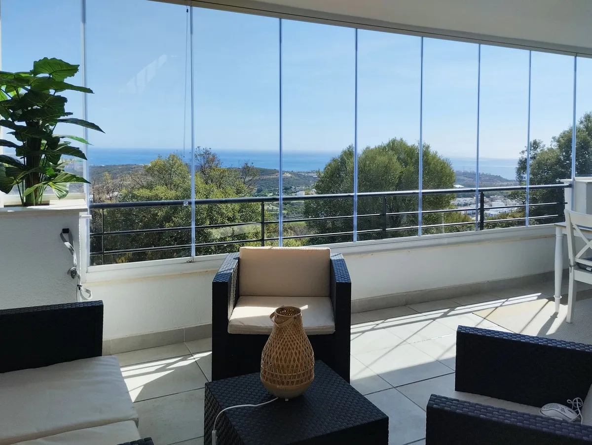 c10589c6-f556-4de6-bc7e-49050602fbb7