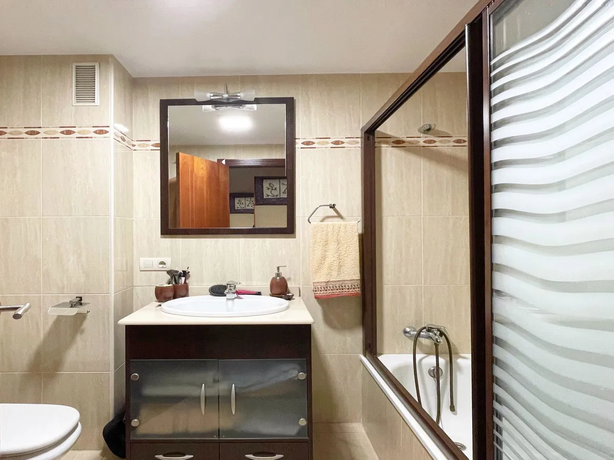 d763a02c-2172-4a13-af82-83f25b76325e