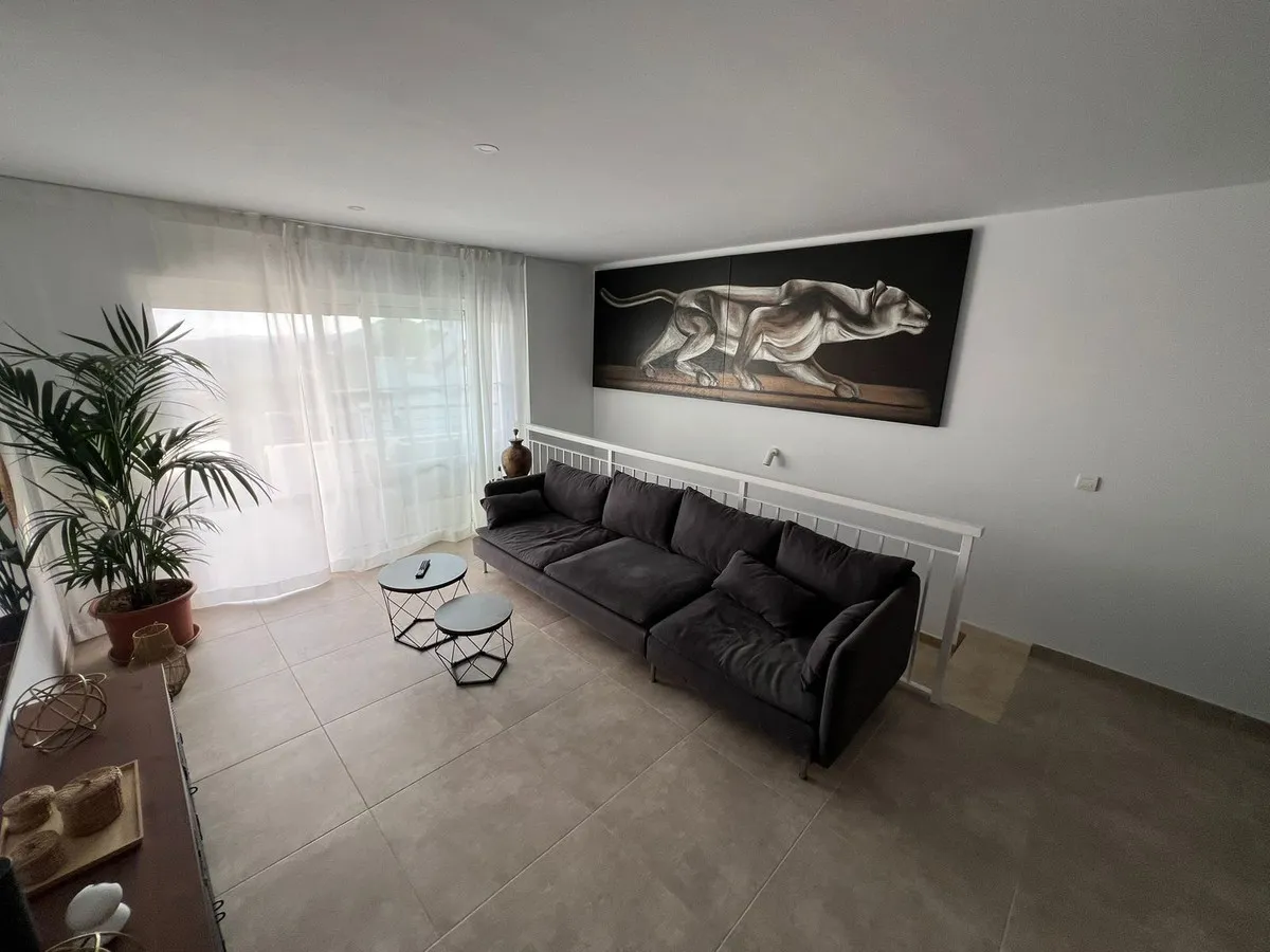 096de3ec-566f-4962-a138-4c92b555c45d