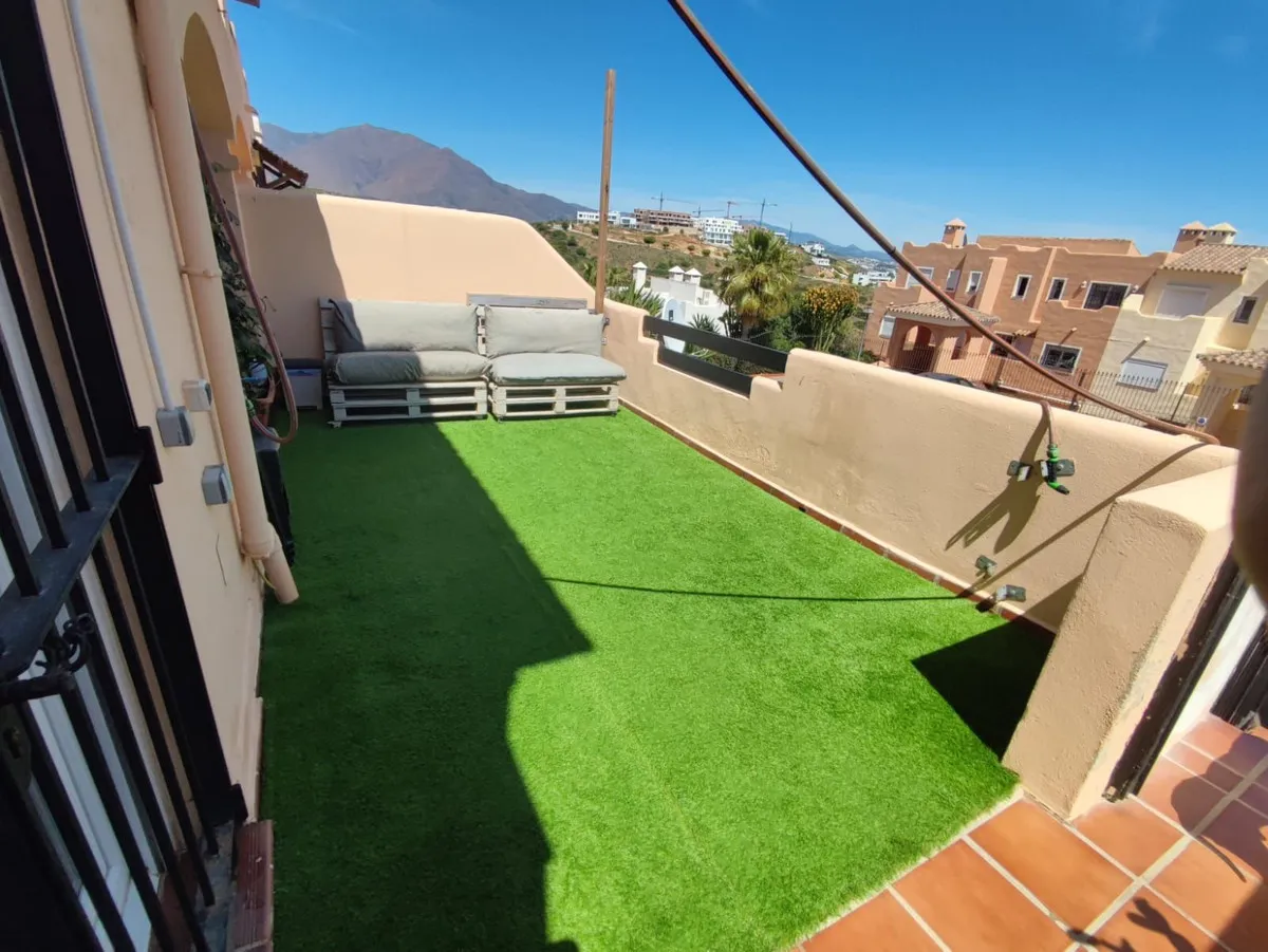 2e75c40a-1963-4cf6-a14b-7e604b75a255