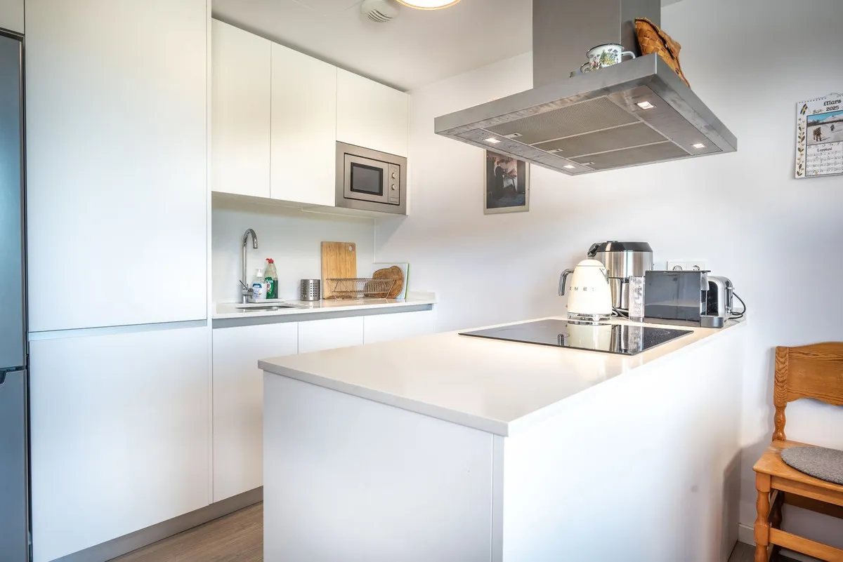 5fb11fdb-5ee4-45b9-8413-18d13ecb4c96