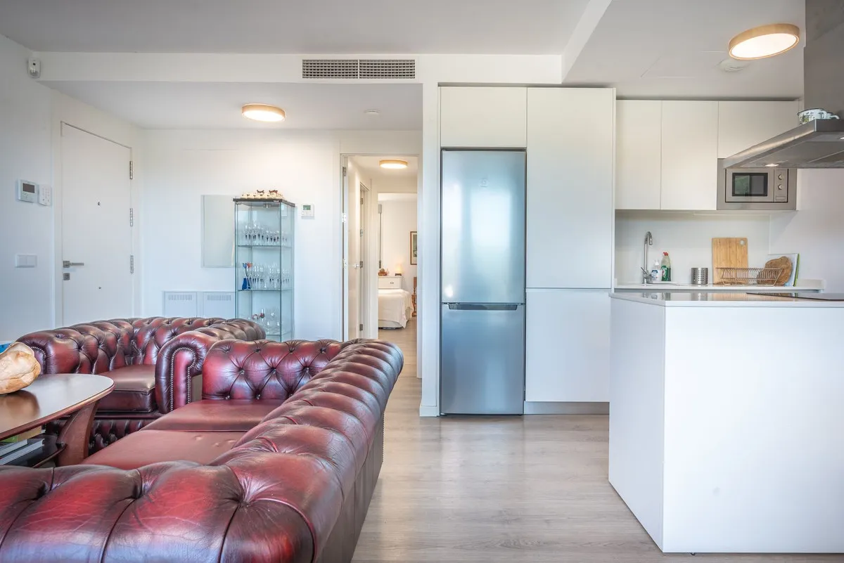 e5f49ca2-bec1-409e-9fe9-e3a3c018c1f1