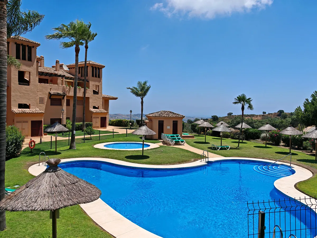 38bd372a-ce12-4f6a-9e16-cfeaf9051024