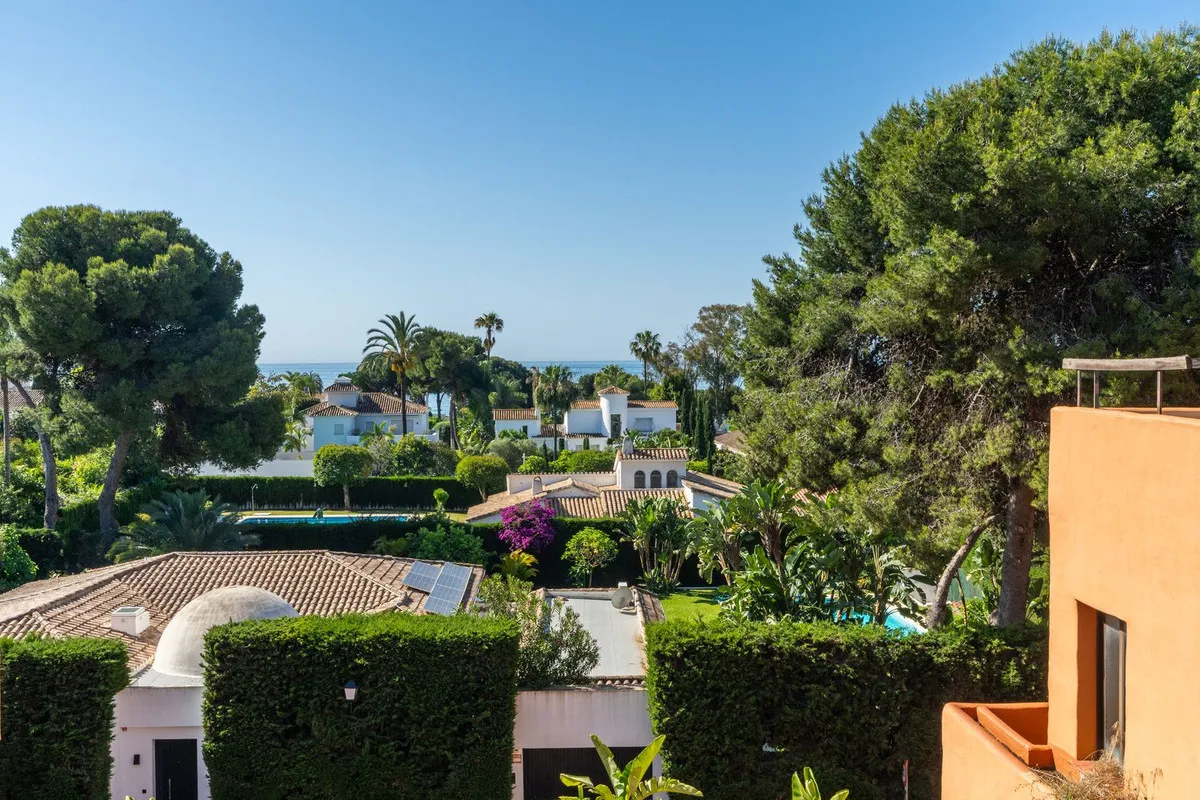 b6ba78d8-3de0-4ef7-b5db-562b9f698709