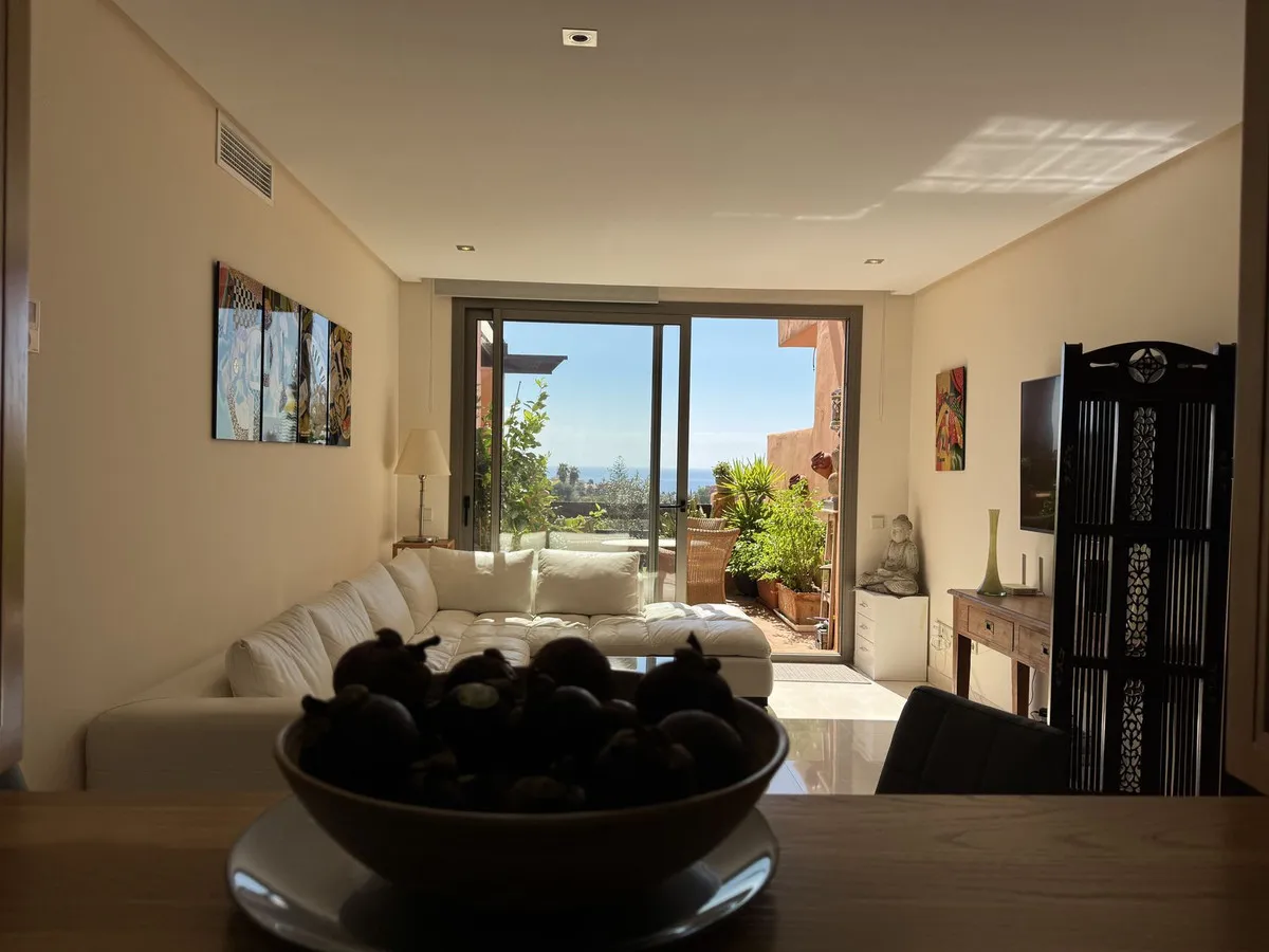 1b9527f8-e547-4584-b137-c1ad5acd13e0