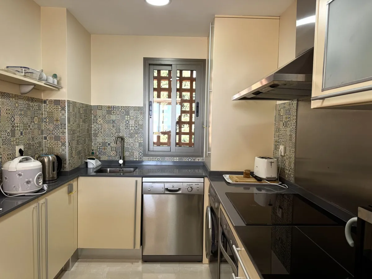 76f1444f-a784-49d9-883c-31a757386fa9