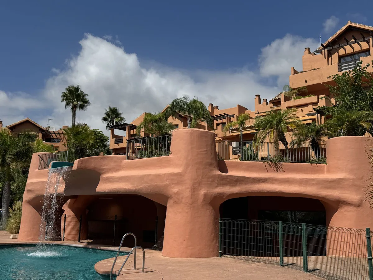 e699b9e1-b290-4495-8521-eb5525b0c405