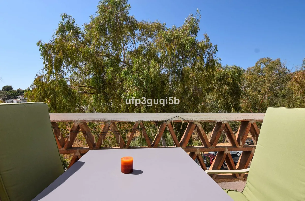 7a20bea9-d031-4dd8-8ac1-cf537d9fdc22