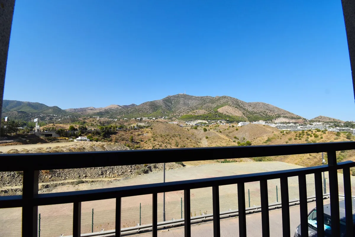 11527c23-d97b-4c9e-b36e-469a3a10fbe8