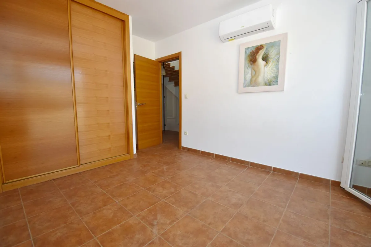 8e70bef7-85d8-4611-9dd3-e9164f4d799e