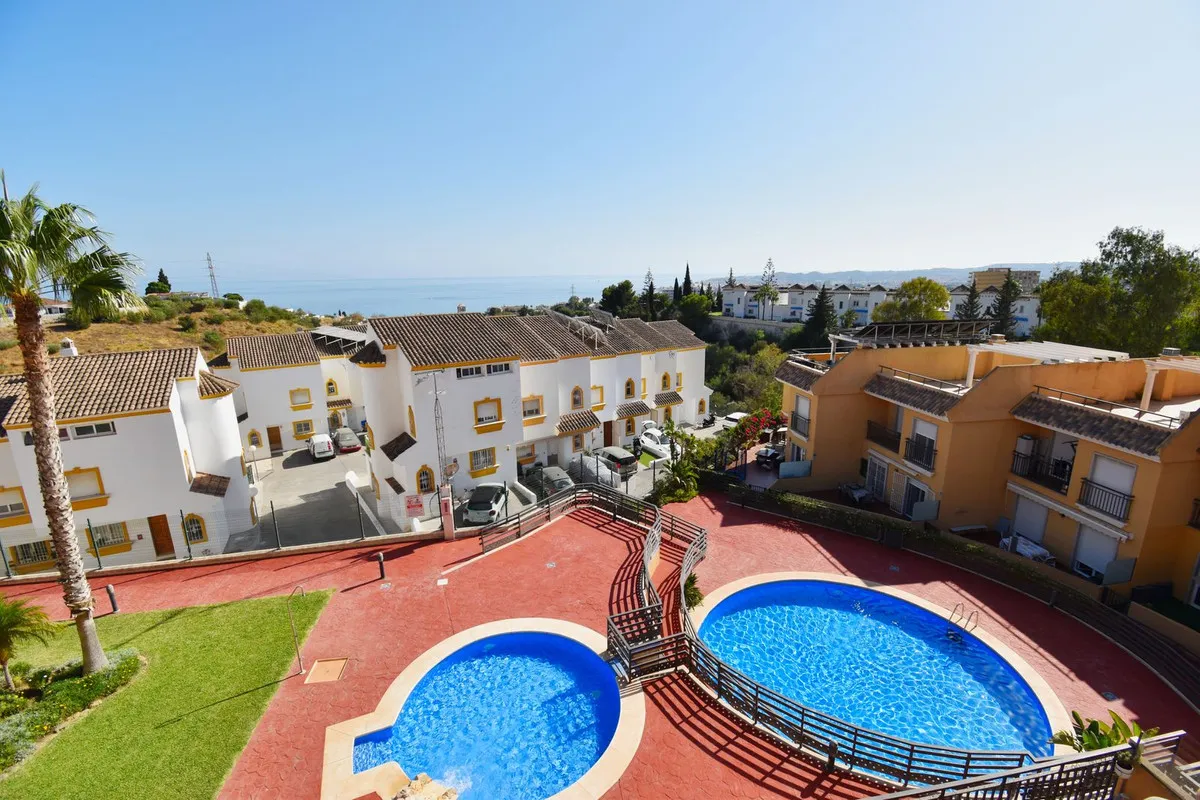 acc8c119-4c68-44f2-b92b-dc3e091a2863