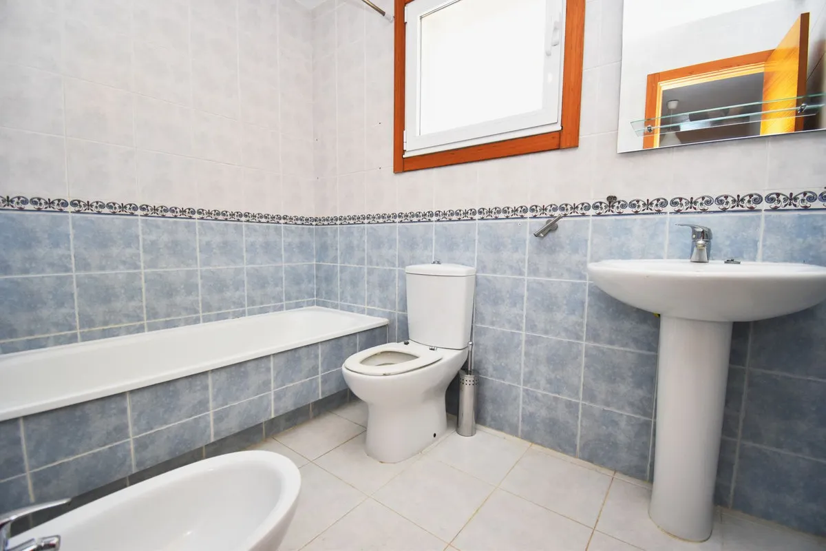 d6dd4e57-df28-4e40-90fd-5e1423bb6911