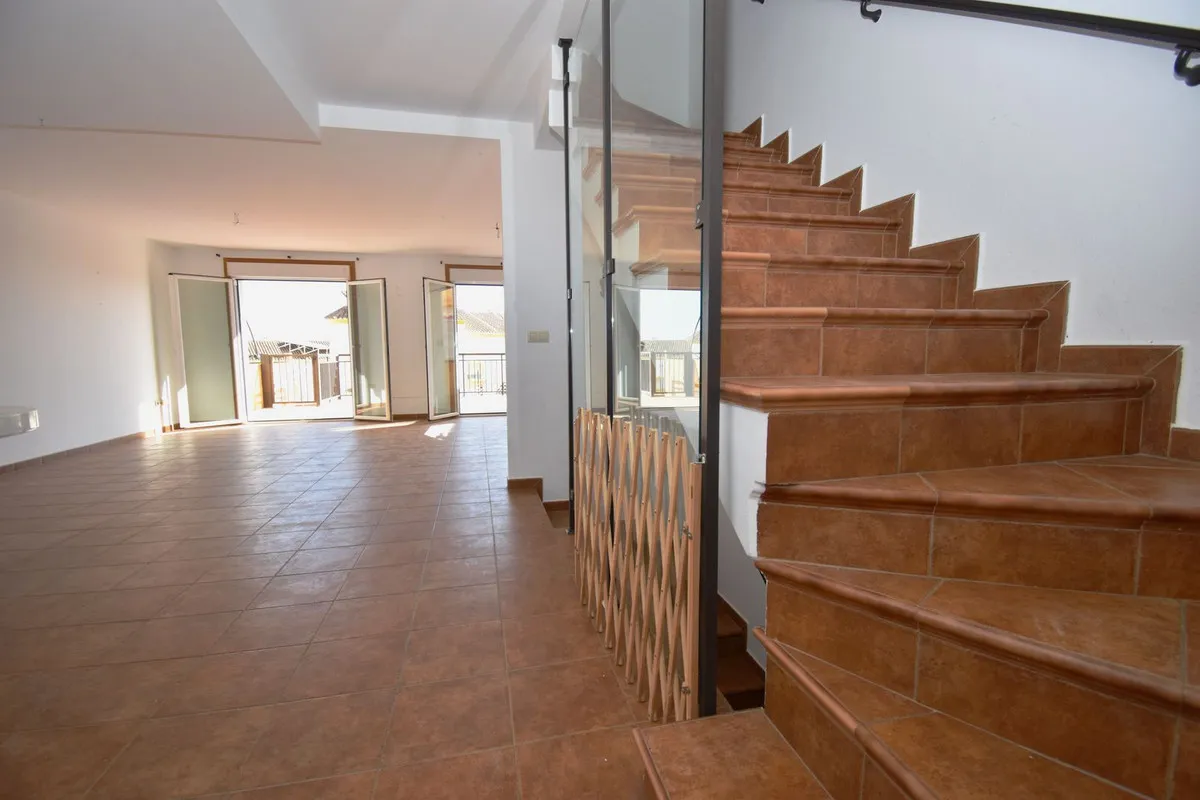 dff10e28-adfc-4163-9700-a8fd551d41c3