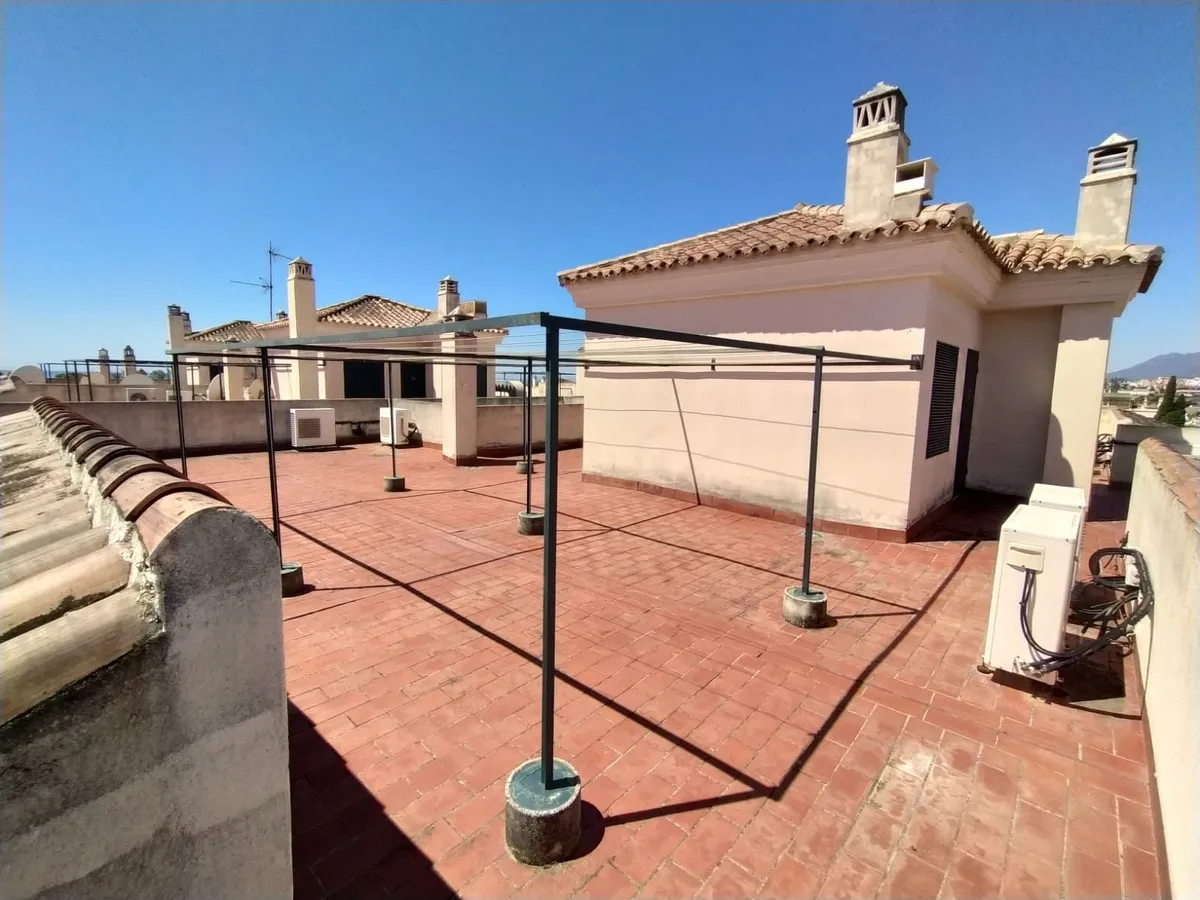 943f421a-b38e-46e5-a1dd-a2b1a70e8dc4