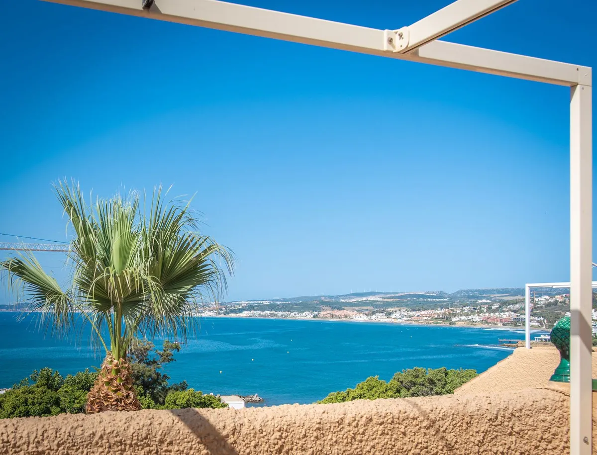 a3f88e5f-eda6-47c7-87c4-11034b9b31e9