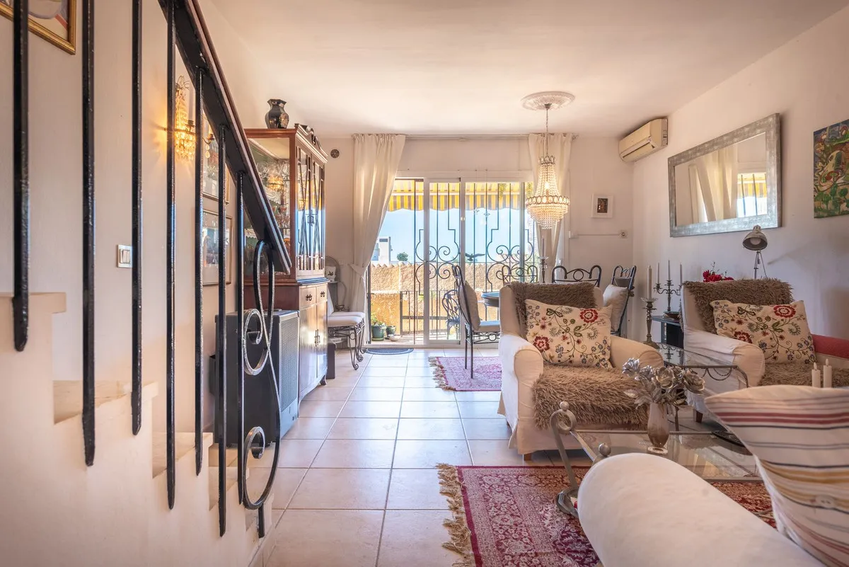 b96c8c05-2006-4fd1-b651-c0f16ea507de