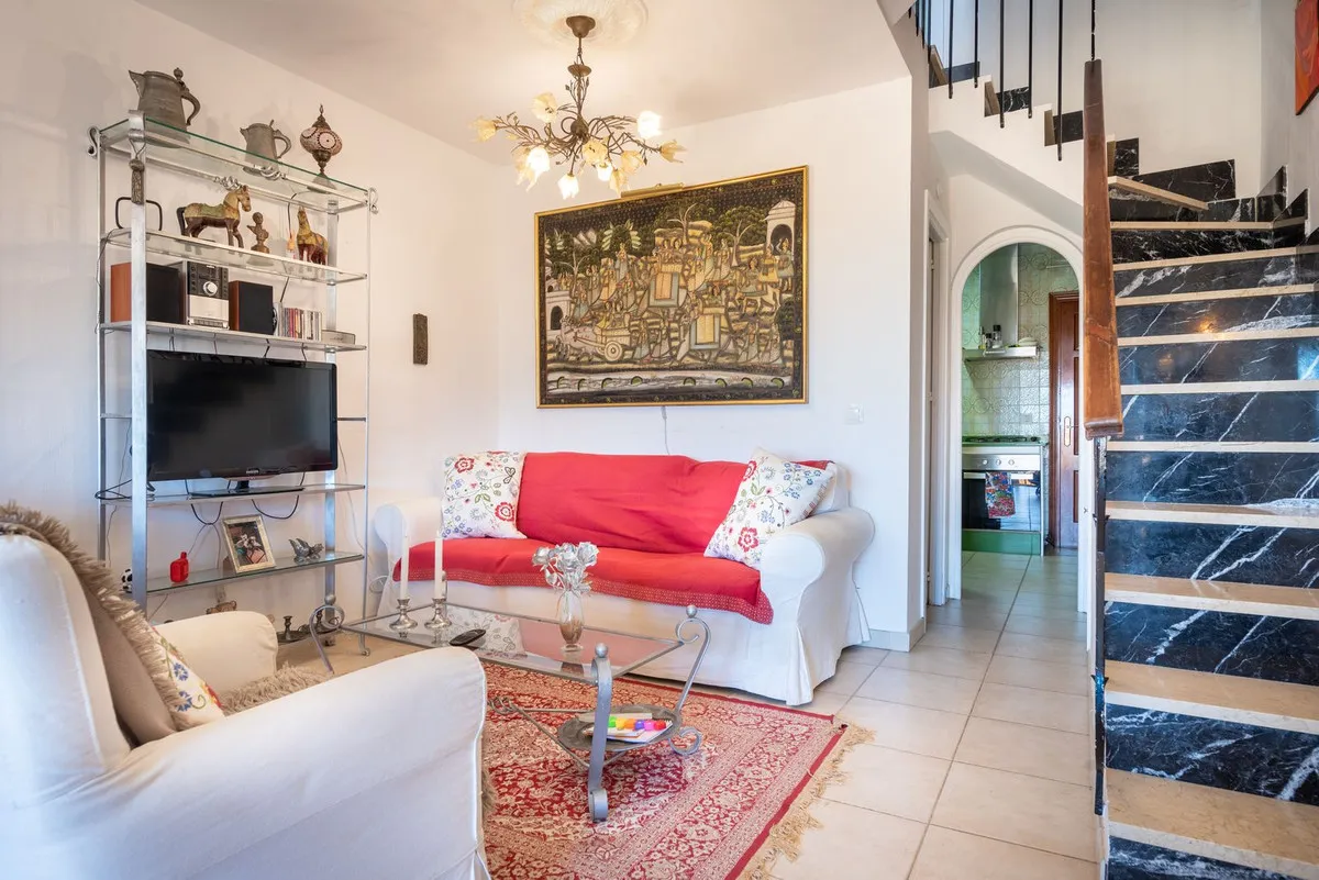 d82697dd-27f0-4efa-8599-e41e7d67612a