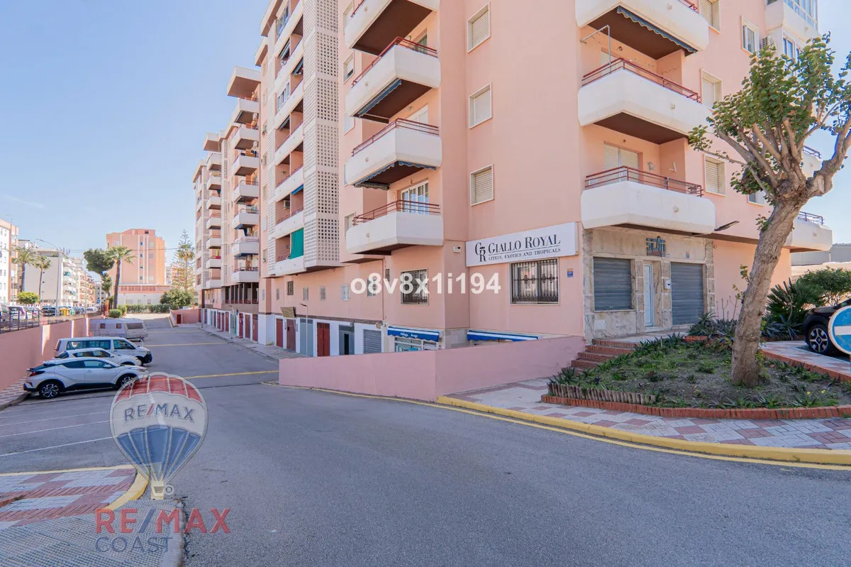 219ce14a-0bff-46f0-8311-6a9d2c7708fe