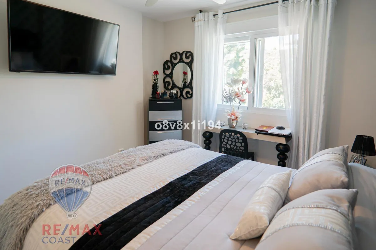 6a50196c-8693-4396-86c5-d2be22559b7f