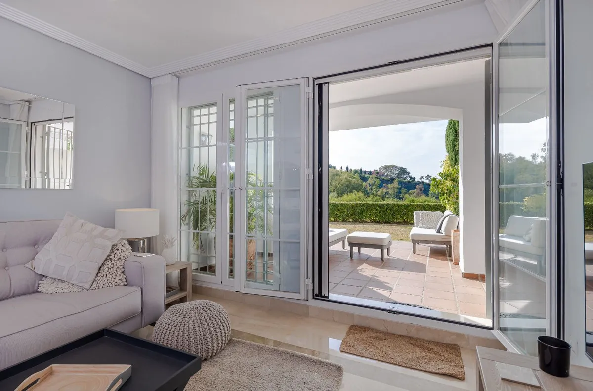 3c7121cf-e913-49ca-93c7-597a055a48fe