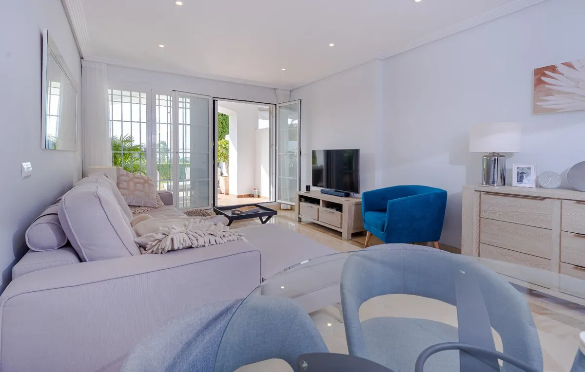 de525ba6-4fc4-4dad-b84b-8574a6c45b73