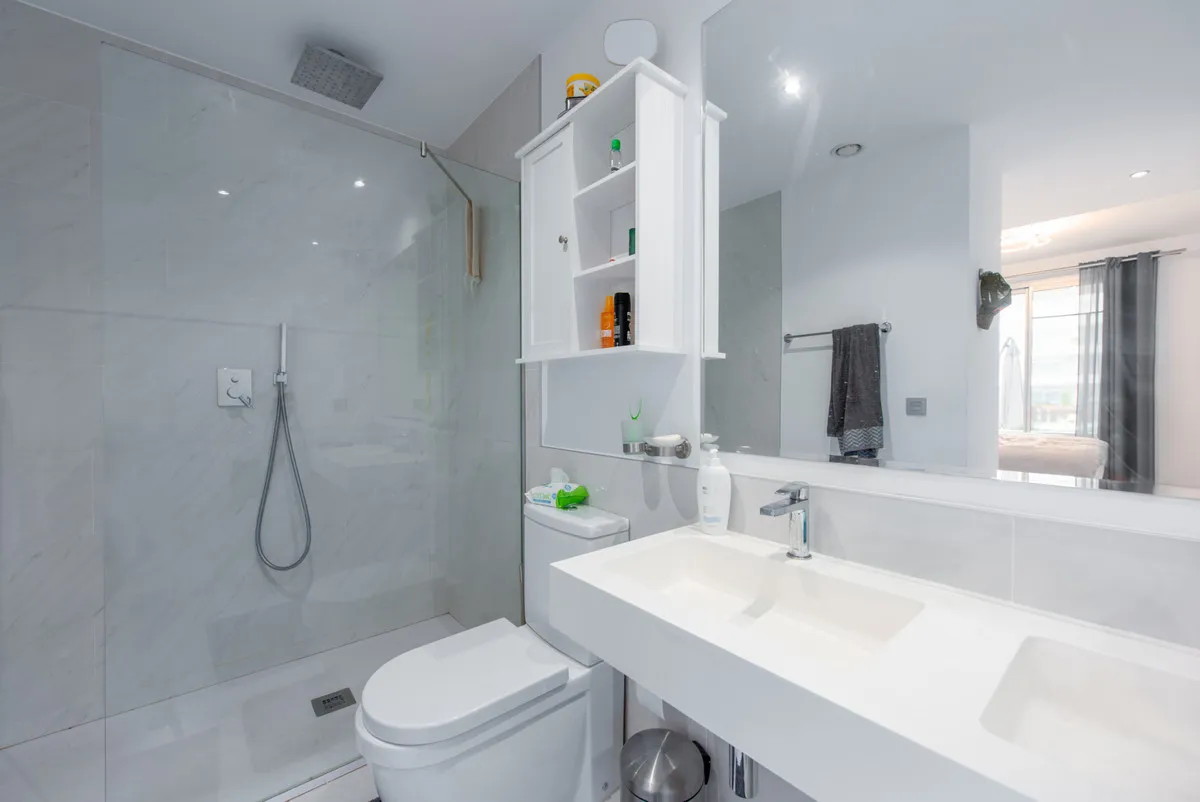 25ab421b-928e-436b-a6f1-4d84668a1a3e