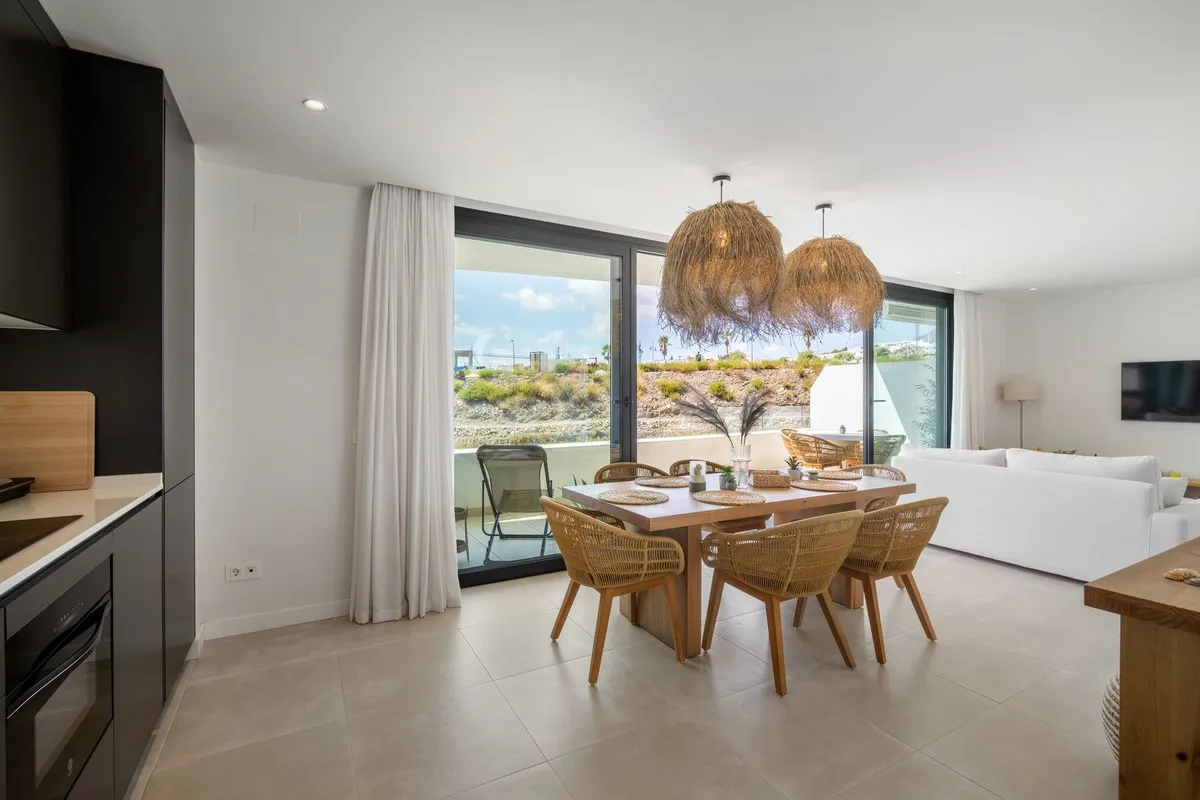 106e2f55-f7e4-4220-8312-759a1210a66a