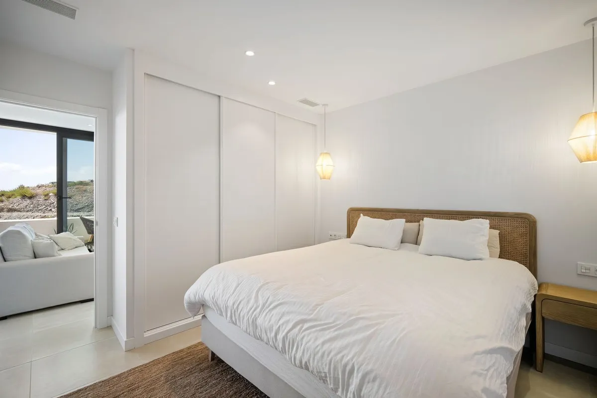 3d7a39ee-3e16-429f-9c1b-a3c7b344f0df