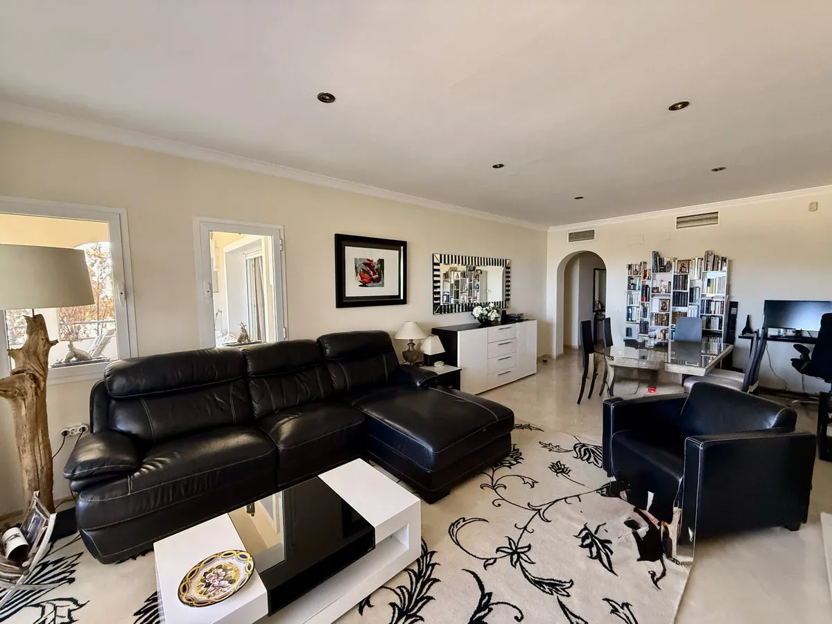 1b253bbb-5bb6-4371-96a2-882280670285