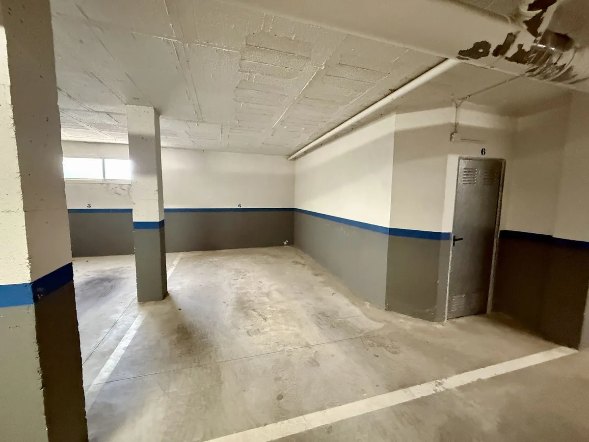 411a920a-db6d-46df-bda8-743a91ac031f