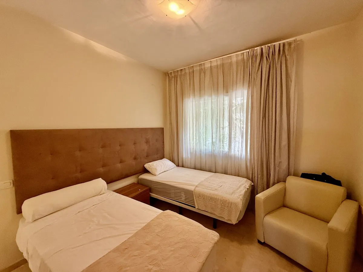 6eb2555e-282c-4152-9ec1-fdab2667aa81