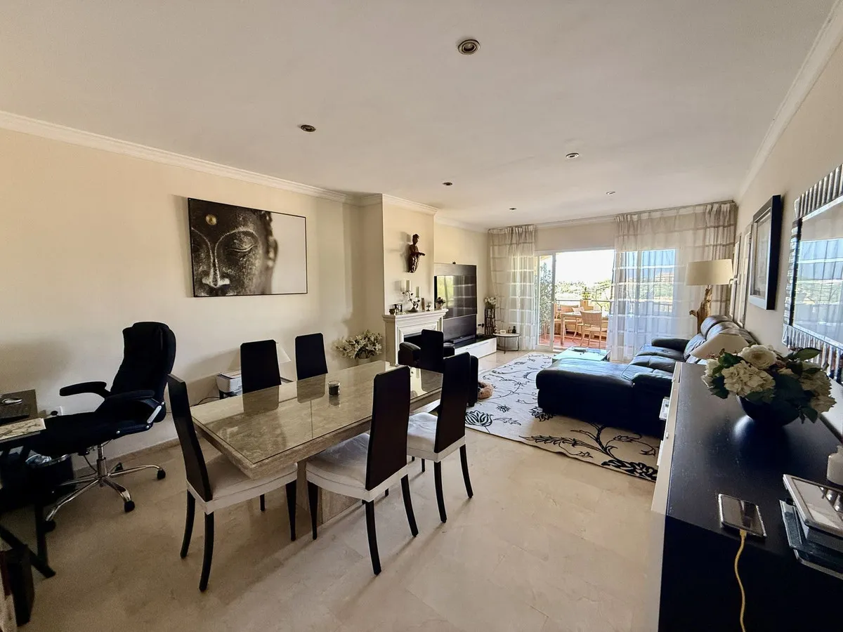 818cebf7-350d-45de-821a-34712f1e4981