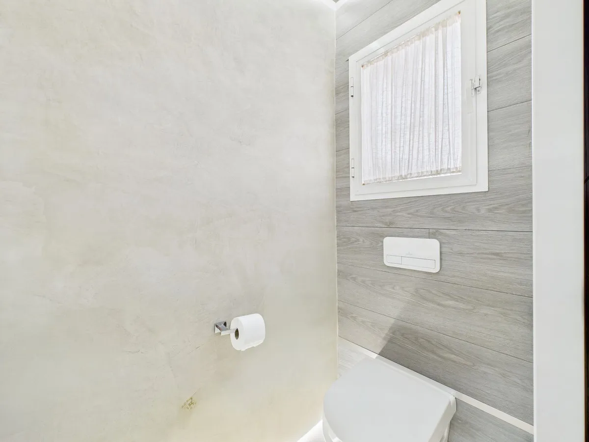 6e21a5b4-1337-491d-993e-2e673d9784de