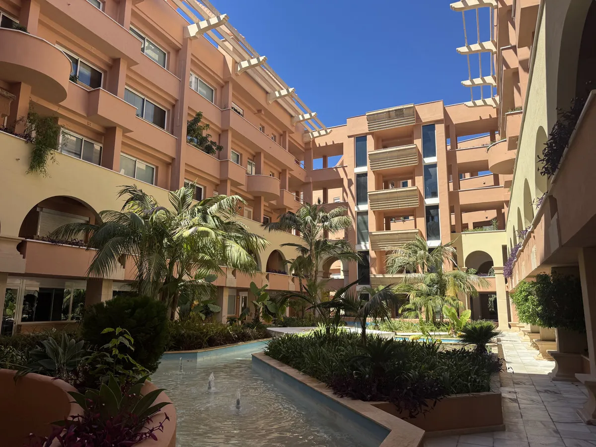 438641e8-795b-42f0-9eb6-11f79bd69909