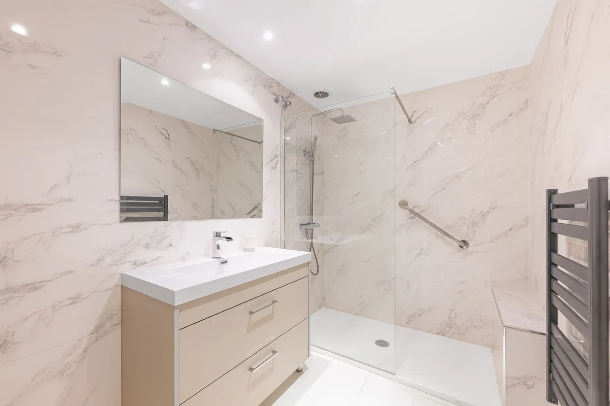 2c122b9b-c0b4-40dd-8b6c-39976eb3d627